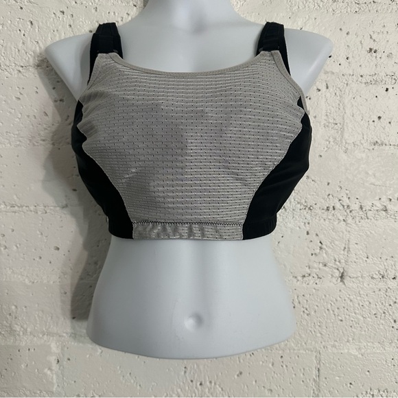 Glamorise Other - Glamorise Custom Control Sports Bra 34H Gray Black Wireless Workout Gym BH6